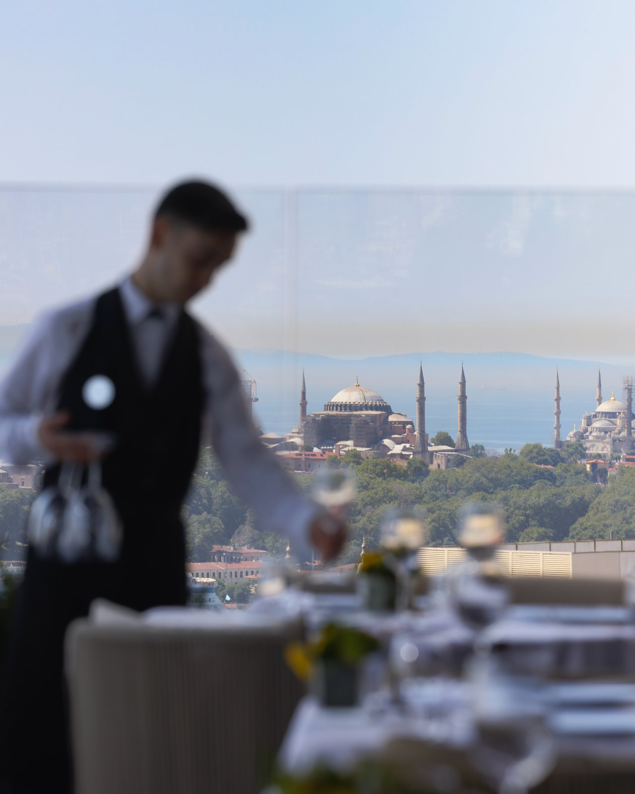 BİZ İstanbul, art directed visual