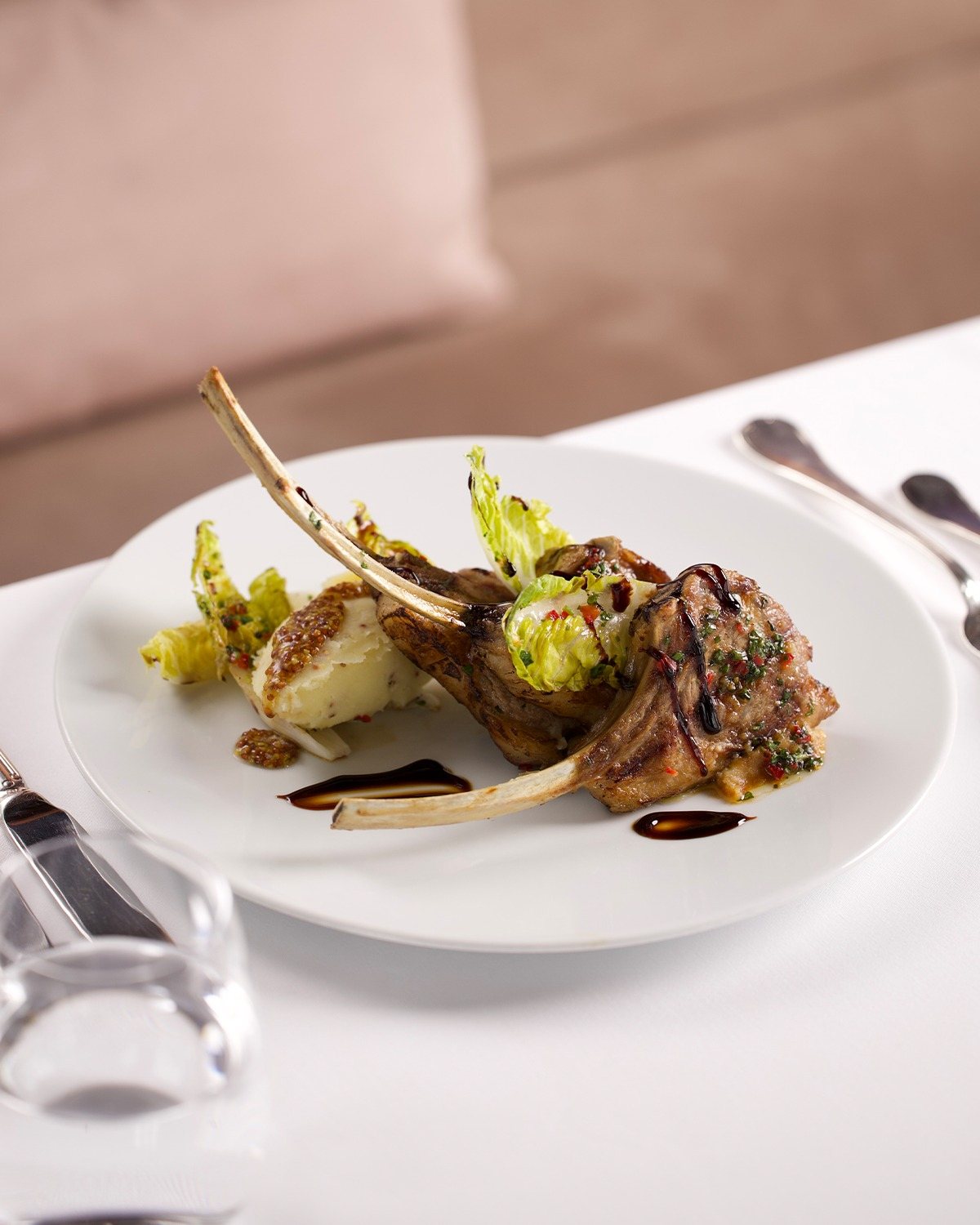 BİZ İstanbul, food & drink visual by Studio 56