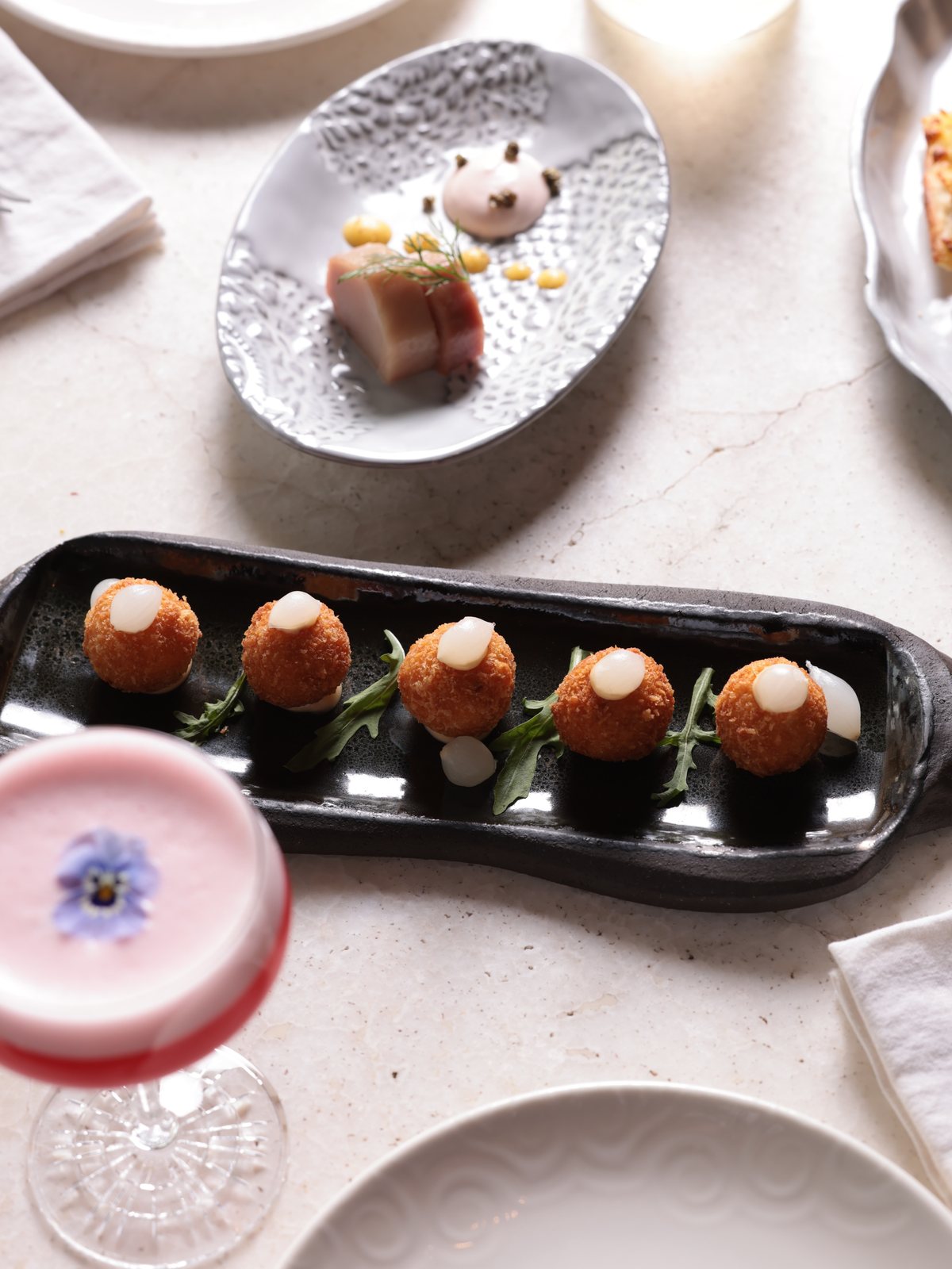 BİZ İstanbul, food & drink visual by Studio 56