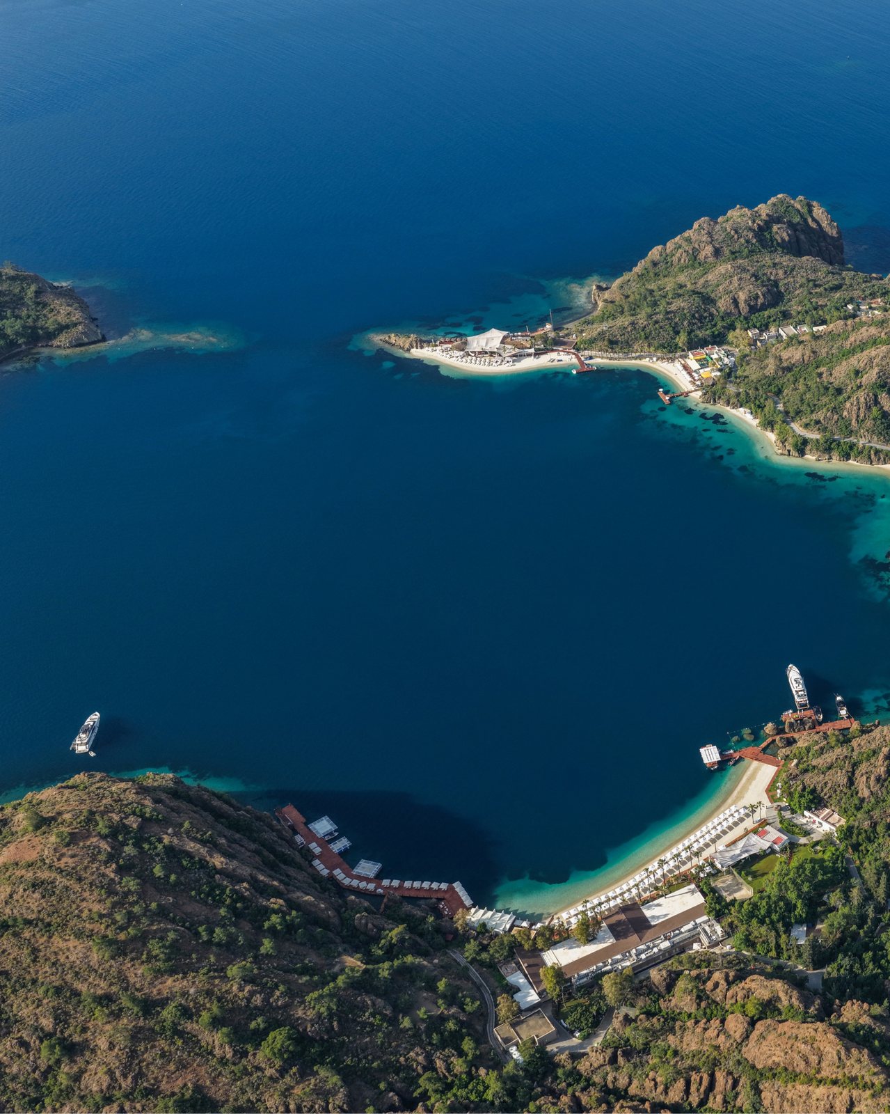 D Maris Bay, hospitality visual by Studio 56