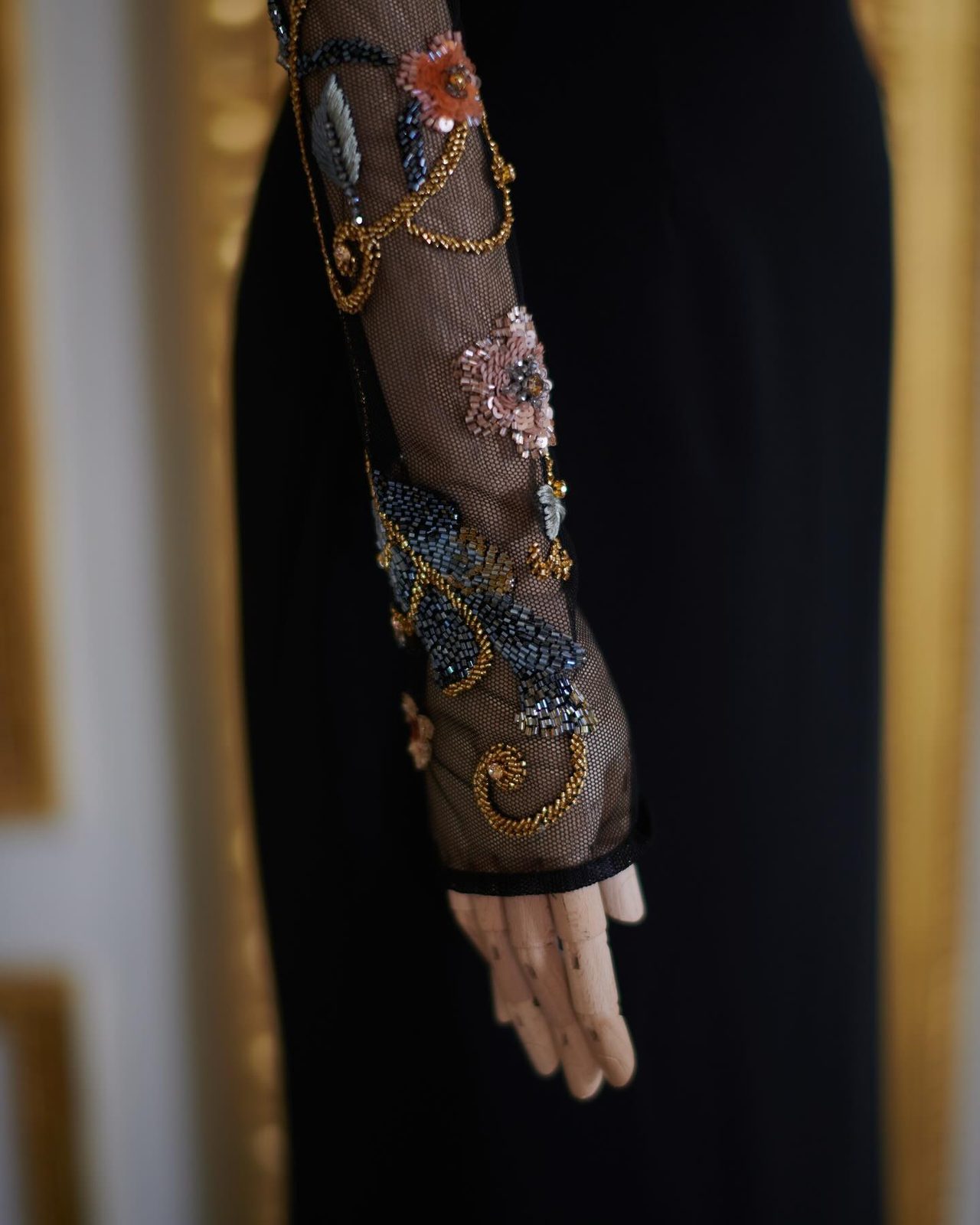 Dilek Hanif, fashion & retail visual 2