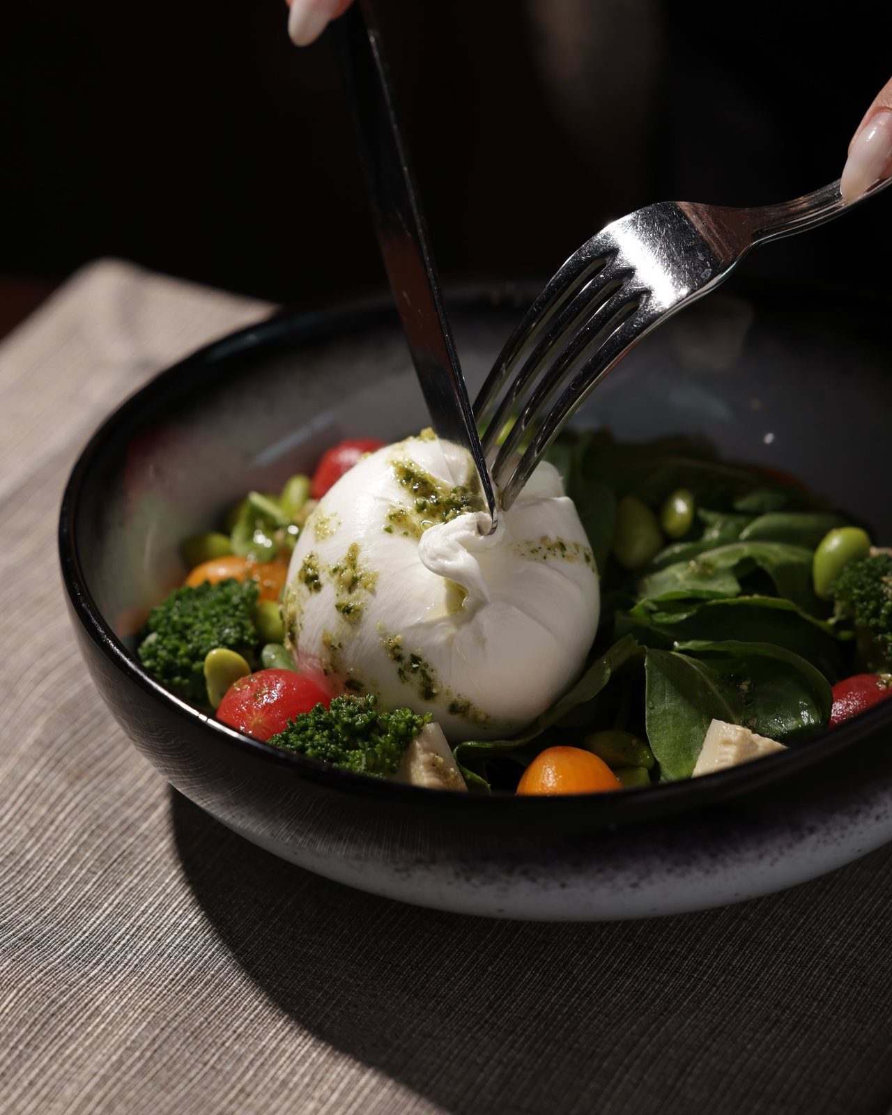 Pera77, food & drink visual by Studio 56