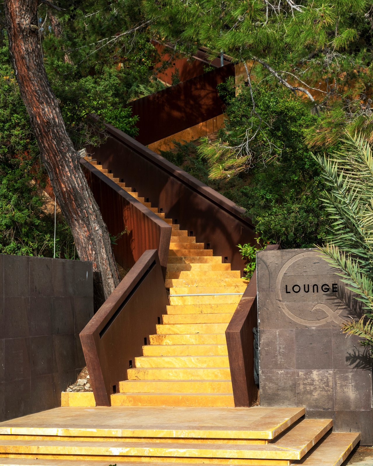 Q Lounge Göcek, food & drink visual by Studio 56