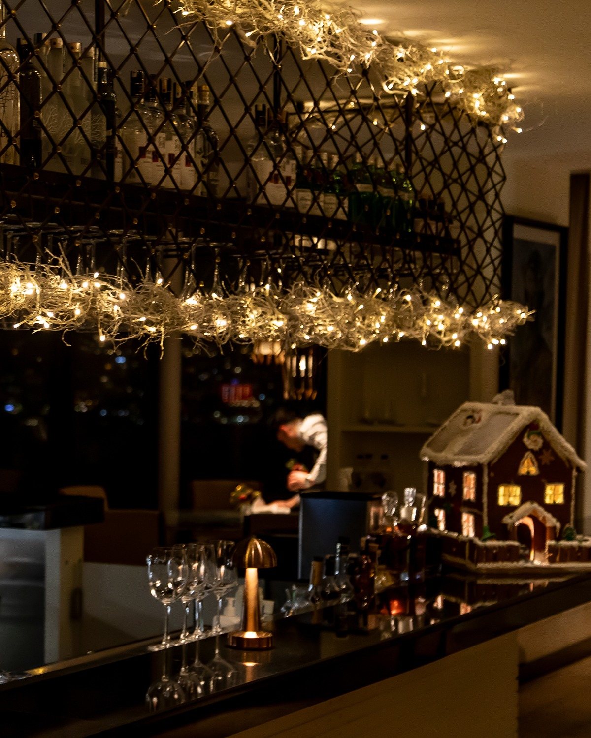 Vogue Restaurant & Bar, art directed visual